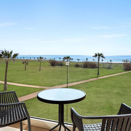 Ramada Hotel & Suites By Wyndham Ayia Napa Eksteriør billede