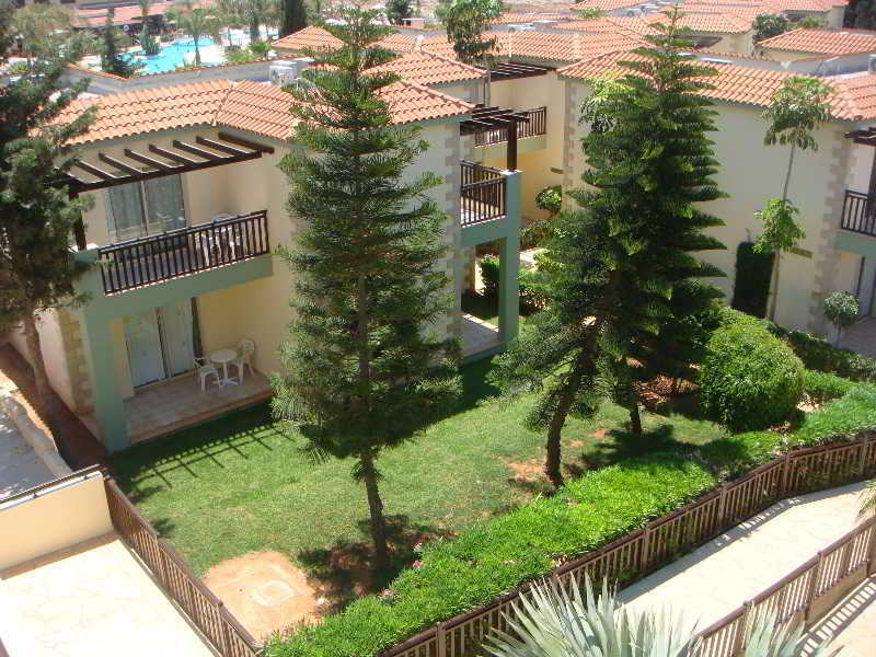 Ramada Hotel & Suites By Wyndham Ayia Napa Eksteriør billede